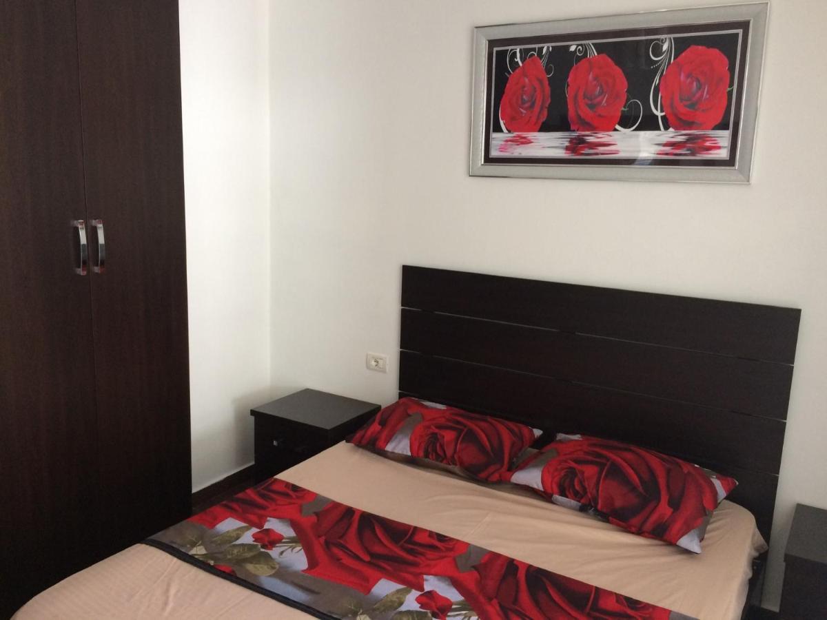 Holiday Home Shengjin Exterior photo